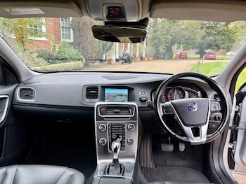 Volvo V60 feature image 3