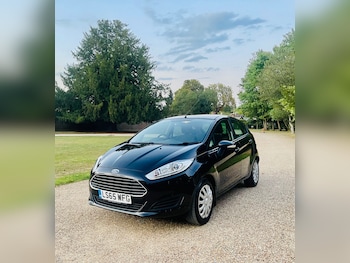 Used Ford Fiesta 2015 for sale - 75604986: Photo