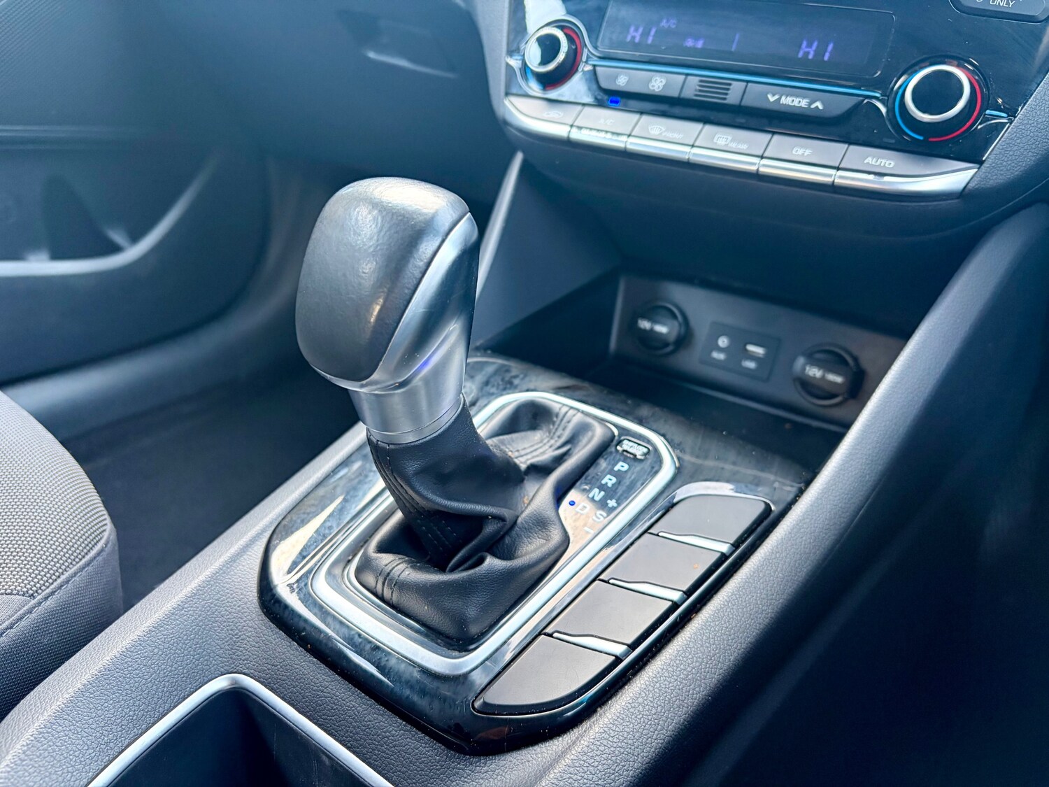 Used Hyundai IONIQ 2017 for sale - 77447768: Photo 28