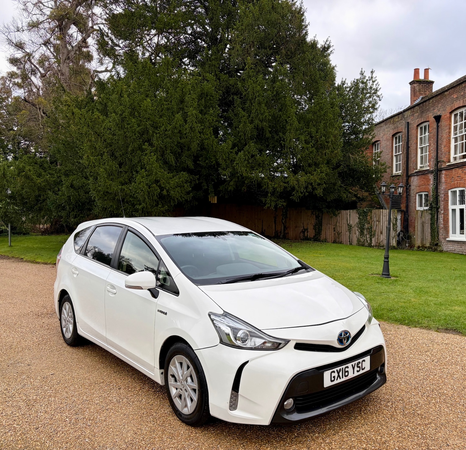 Used Toyota Prius+ 2016 for sale - 77378023: Photo 12