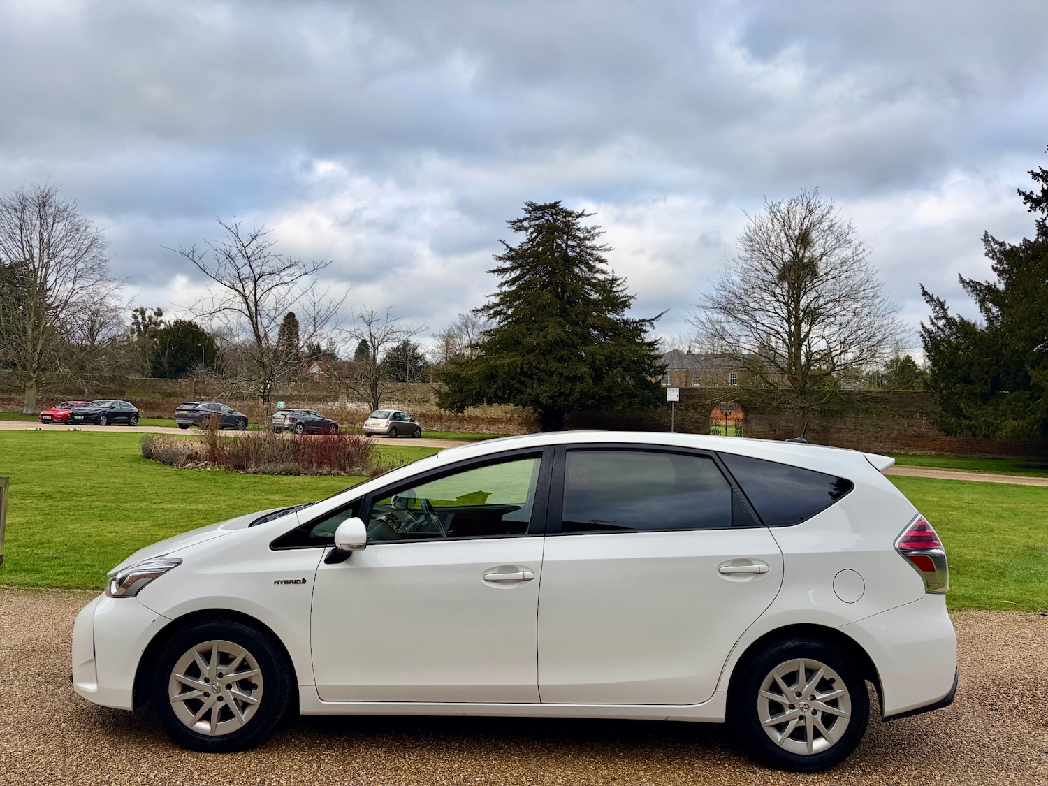 Used Toyota Prius+ 2016 for sale - 77378023: Photo 24