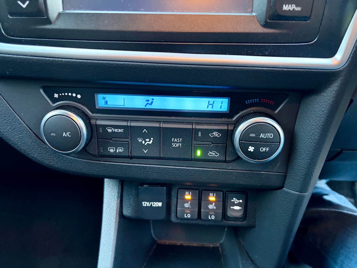 Used Toyota Auris 2015 for sale - 76799665: Photo 24