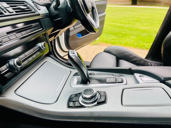 Used BMW 5 Series 2014 for sale - 76120426: Photo 27
