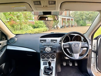 Used Mazda Mazda3 2010 for sale - 79055487: Photo