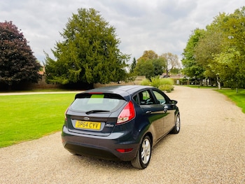 Used Ford Fiesta 2015 for sale - 77233971: Photo