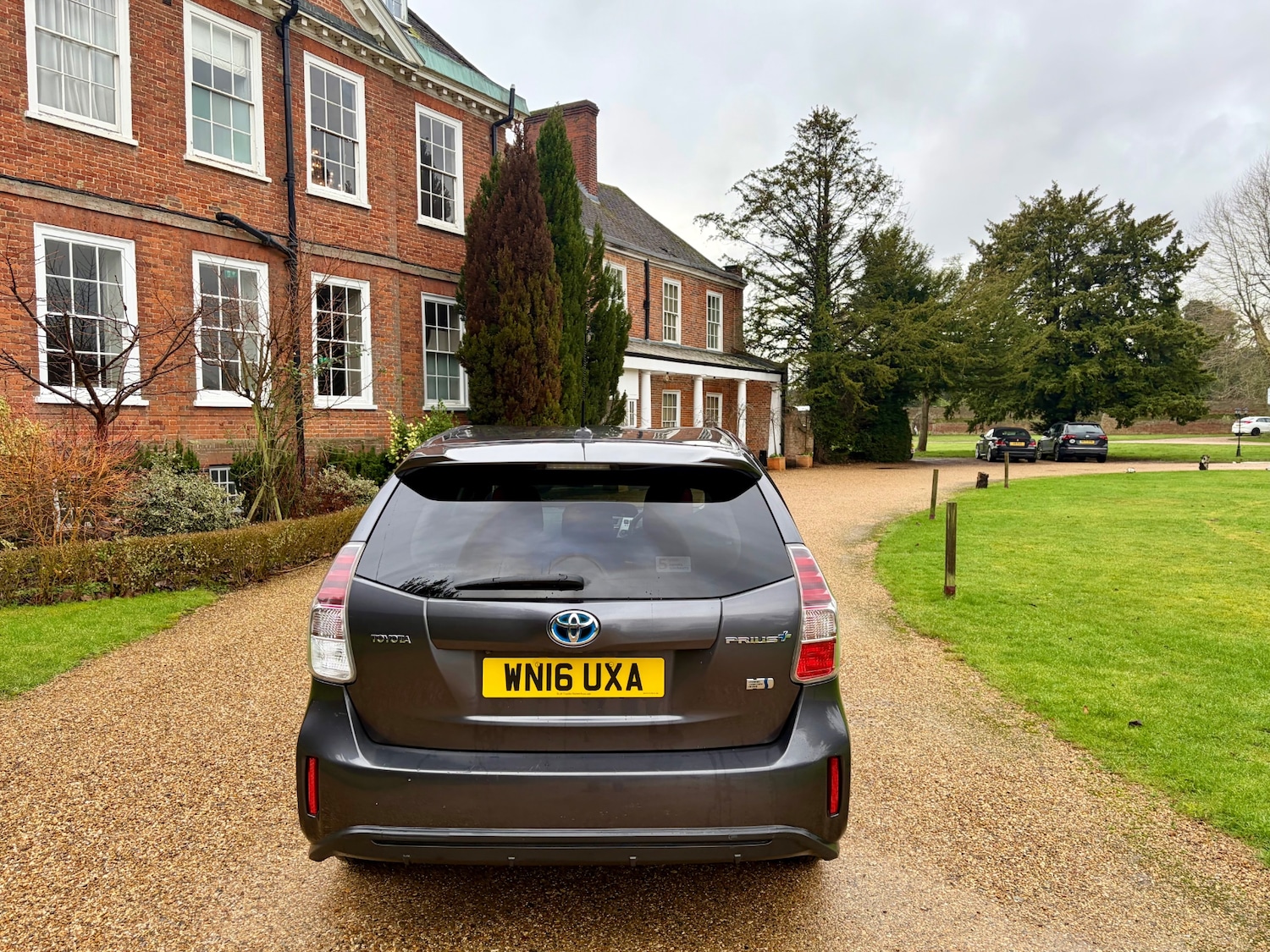 Used Toyota Prius+ 2016 for sale - 77354326: Photo 12