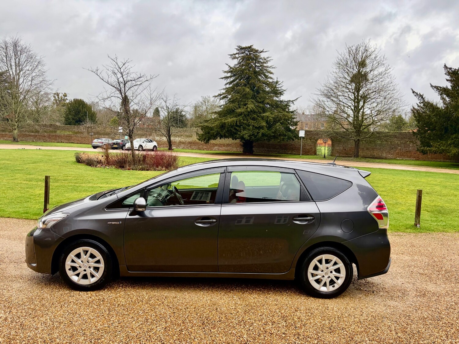 Used Toyota Prius+ 2016 for sale - 77354326: Photo 22