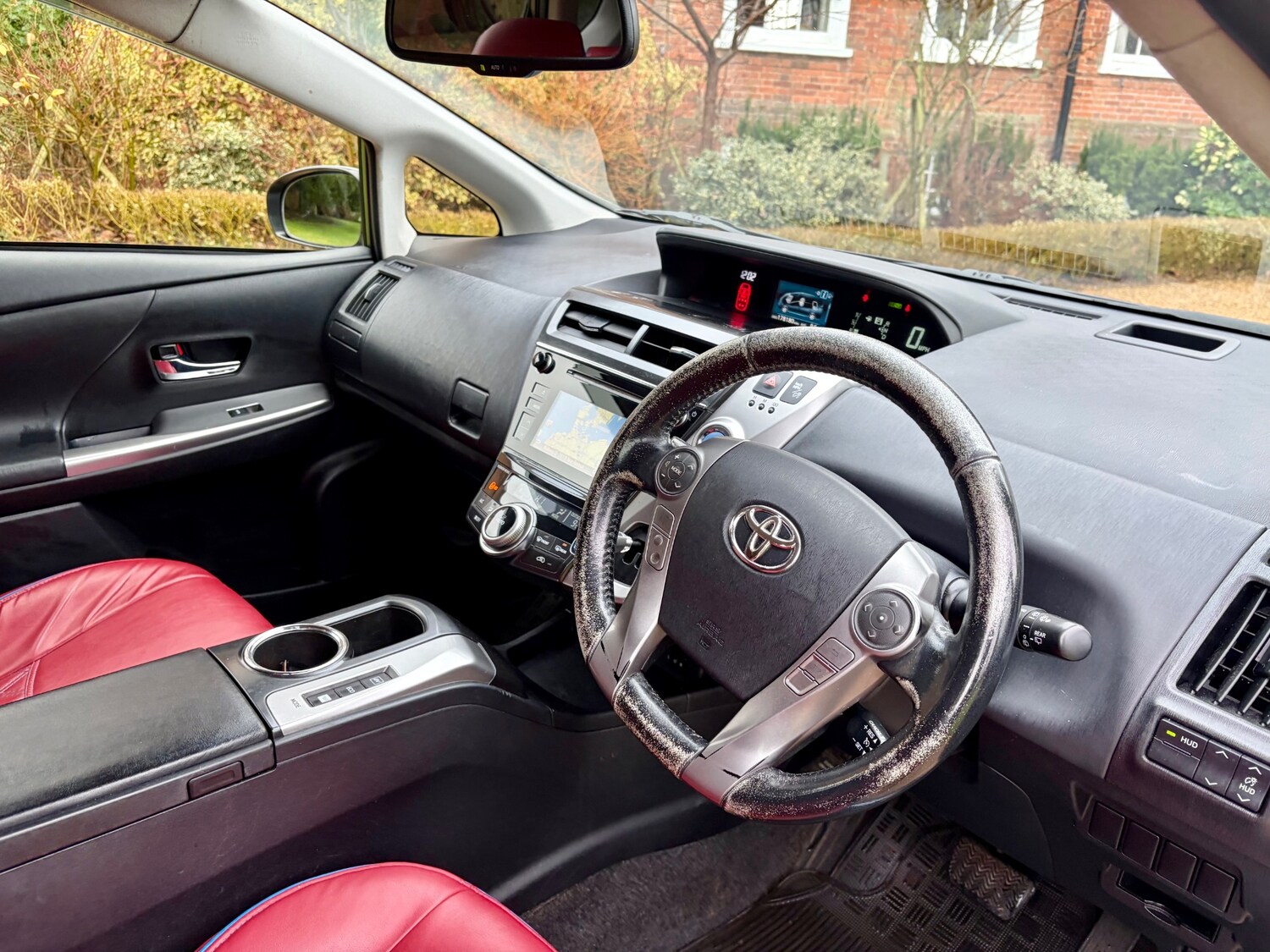 Used Toyota Prius+ 2016 for sale - 77354326: Photo 29