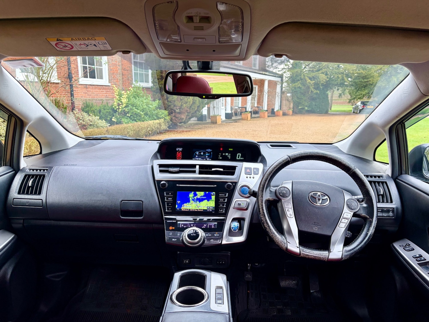 Used Toyota Prius+ 2016 for sale - 77354326: Photo 3