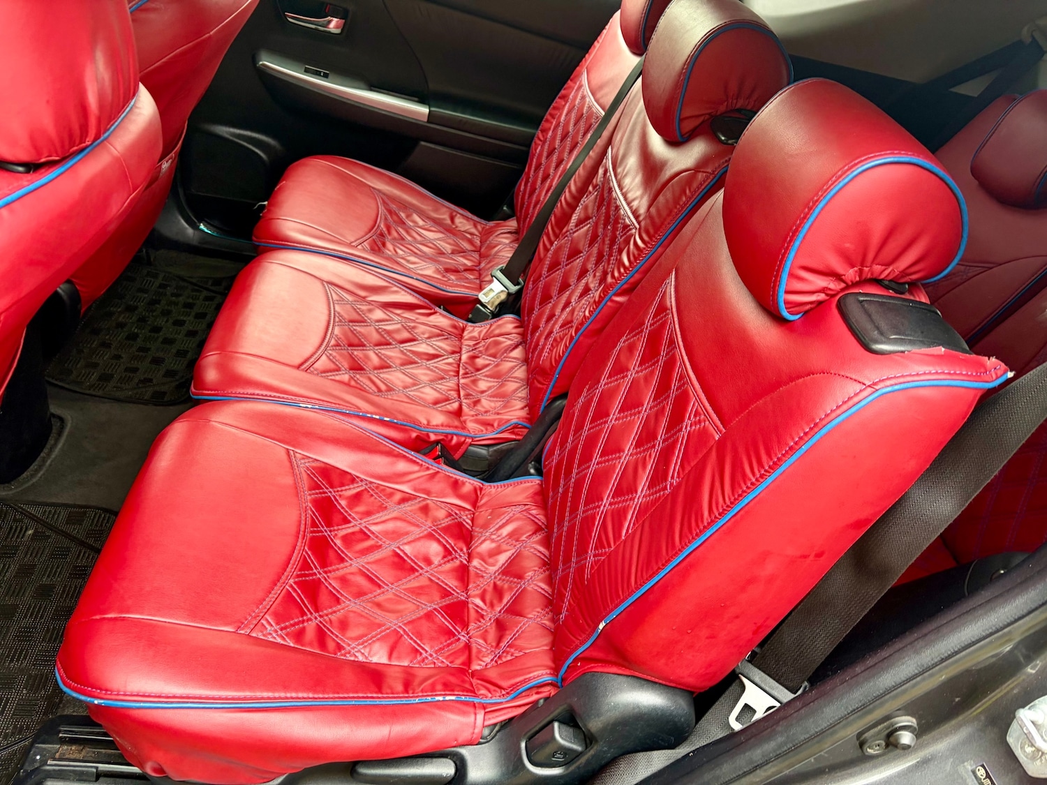 Used Toyota Prius+ 2016 for sale - 77354326: Photo 5