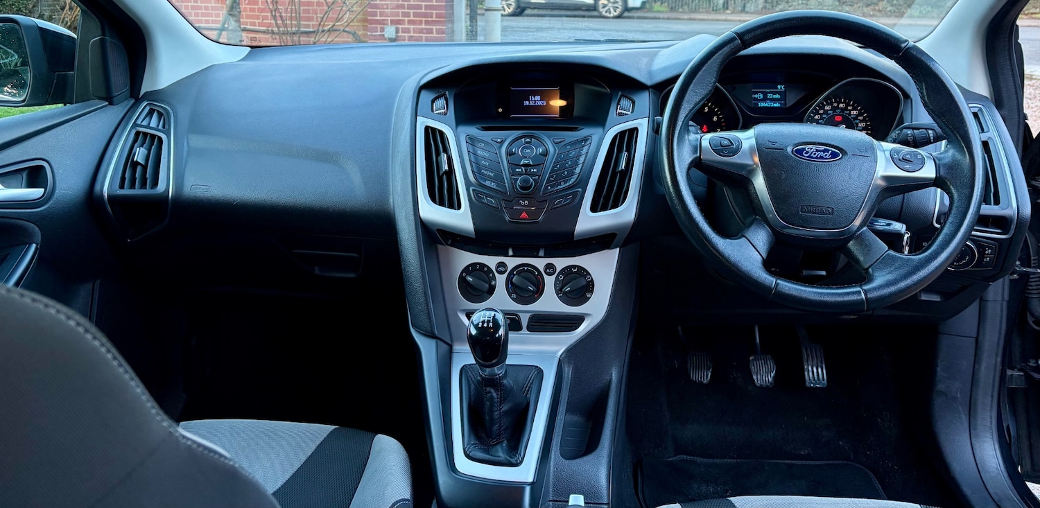 Used Ford Focus 2013 for sale - 77008477: Photo 3