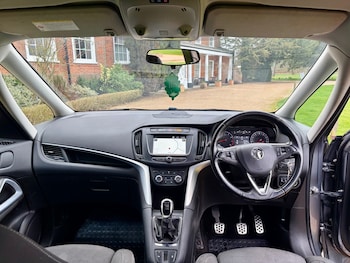 Used Vauxhall Zafira 2018 for sale - 77793117: Photo