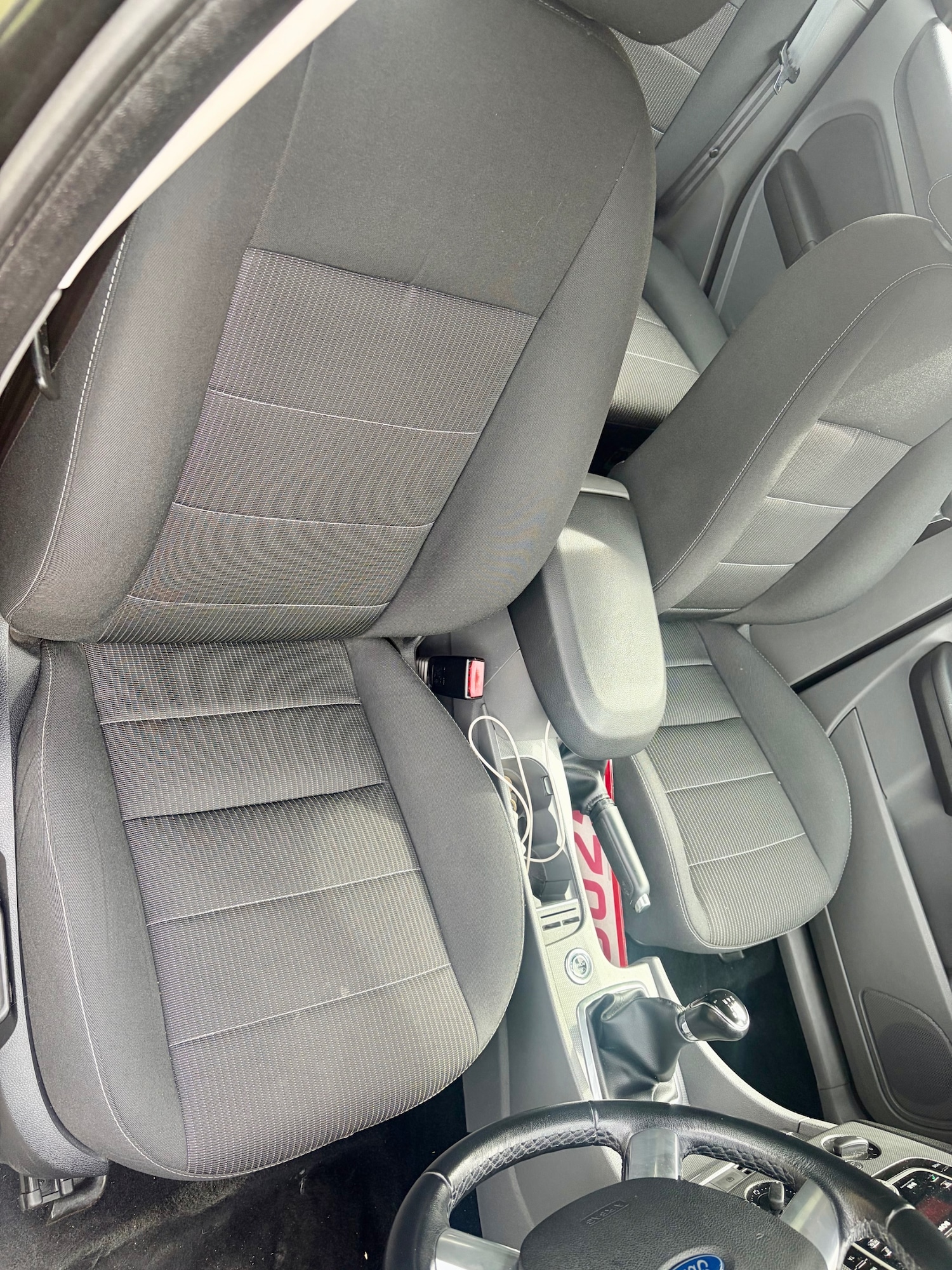 Used Ford Focus 2010 for sale - 78198855: Photo 4