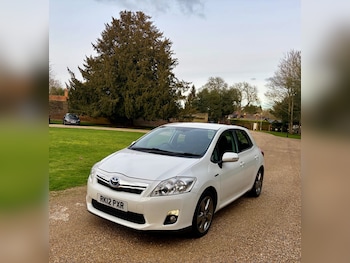 2012 (12) - 1.8 VVTi Hybrid T Spirit 5dr CVT Auto