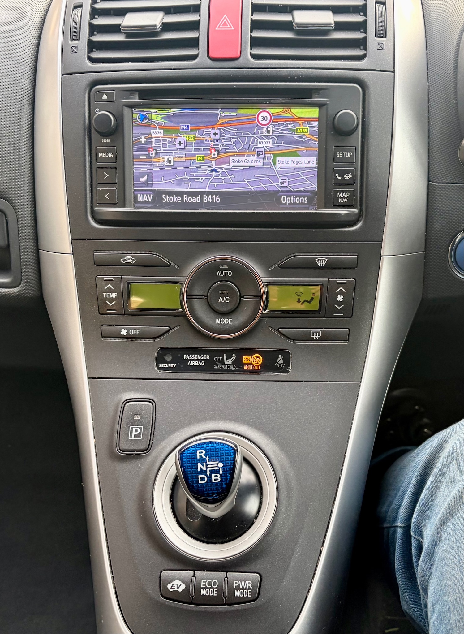 Used Toyota Auris 2012 for sale - 77613095: Photo 29