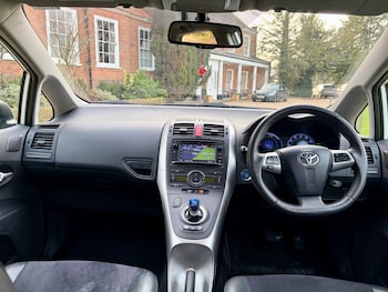 Used Toyota Auris 2012 for sale - 77613095: Photo