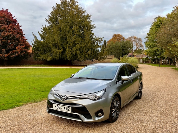 Used Toyota Avensis 2018 for sale - 76207176: Photo 14