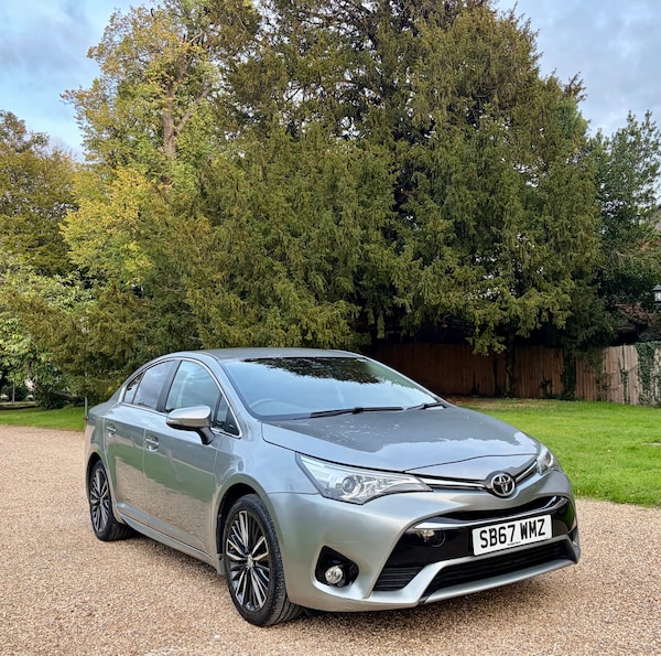 Used Toyota Avensis 2018 for sale - 76207176: Photo 18
