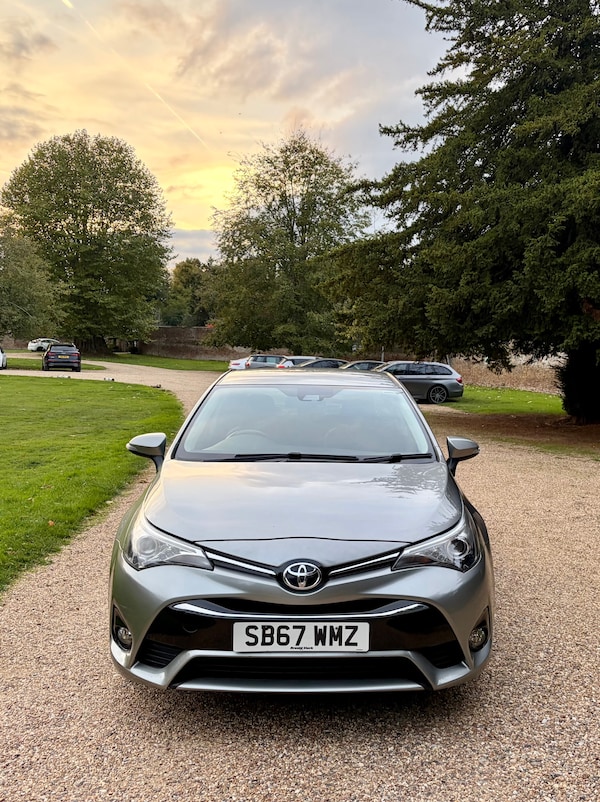 Used Toyota Avensis 2018 for sale - 76207176: Photo 33