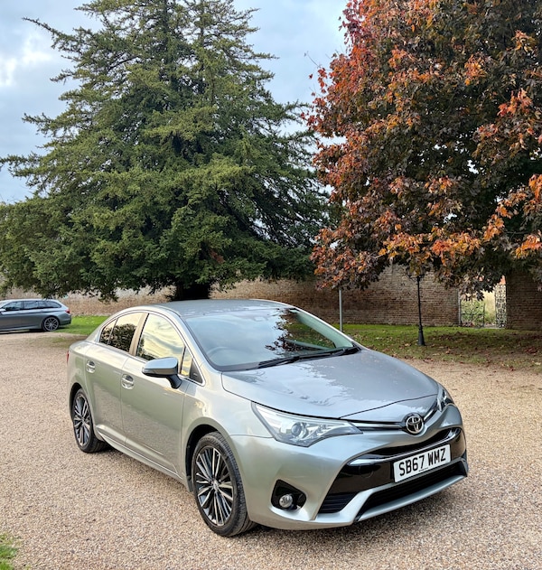 Used Toyota Avensis 2018 for sale - 76207176: Photo 34
