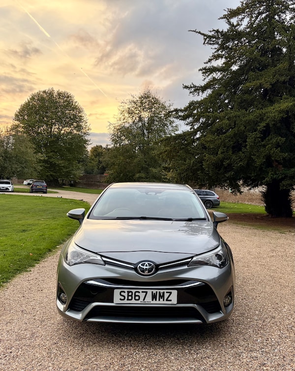 Used Toyota Avensis 2018 for sale - 76207176: Photo 35