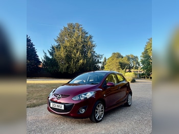 Used Mazda Mazda2 2011 for sale - 79495811: Photo
