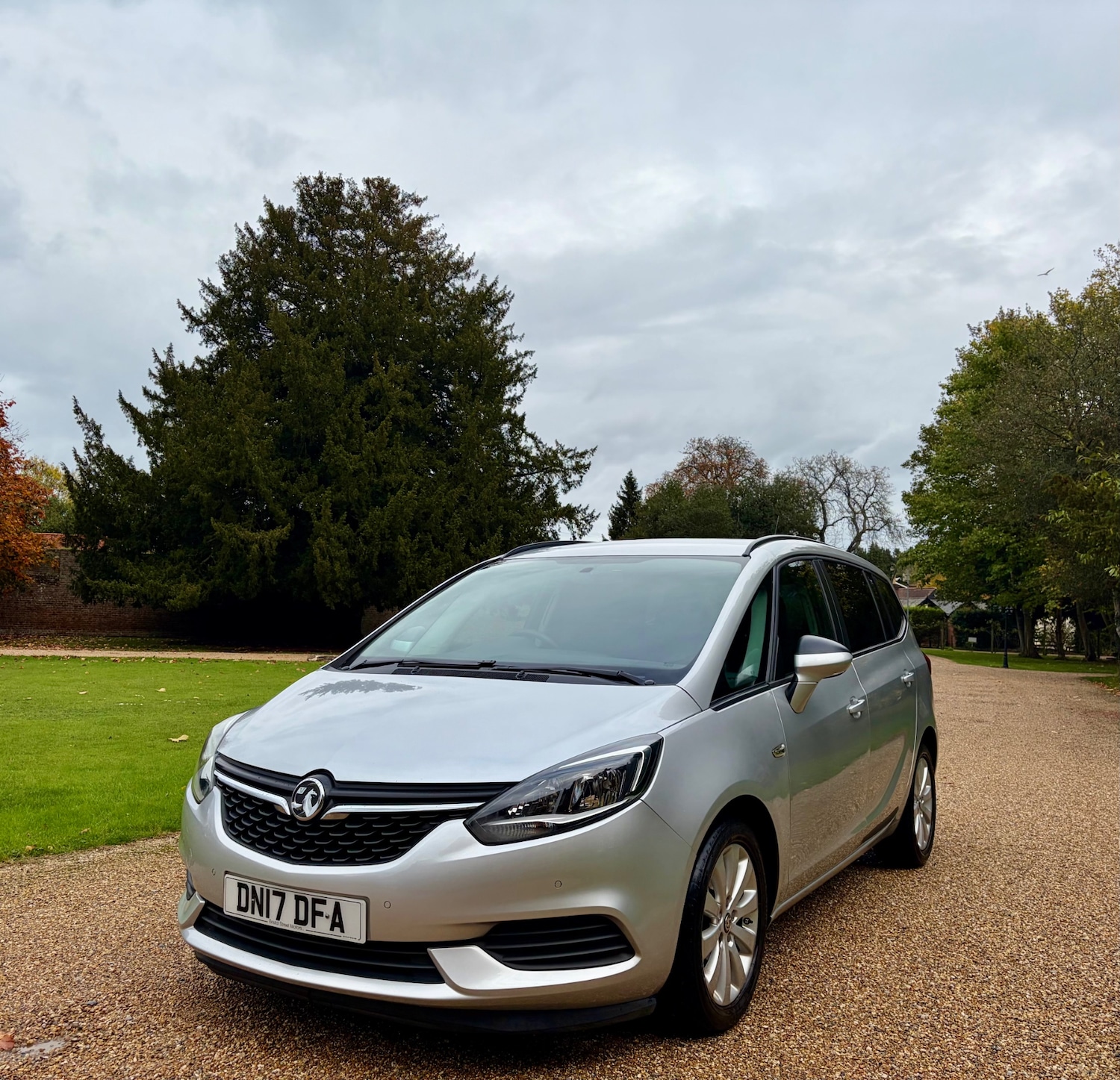 Used Vauxhall Zafira 2017 for sale - 76354879: Photo 12