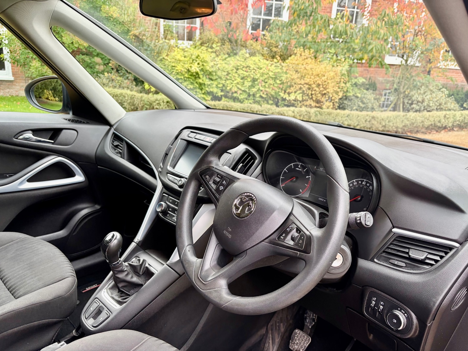 Used Vauxhall Zafira 2017 for sale - 76354879: Photo 28
