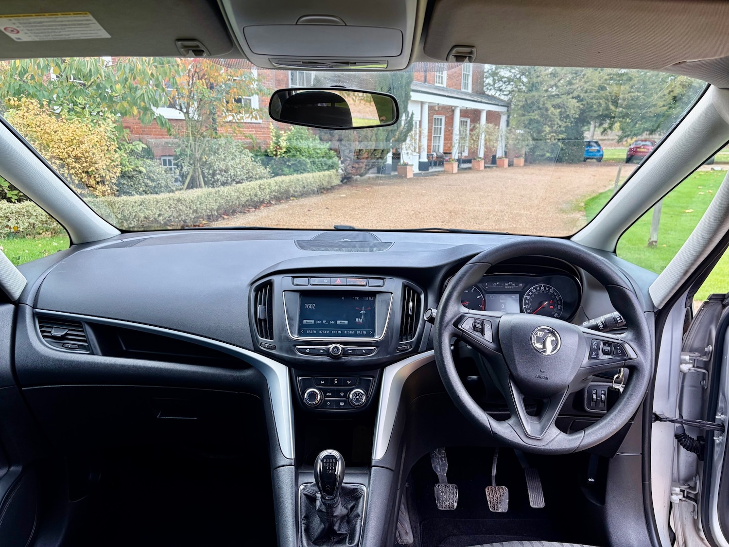 Used Vauxhall Zafira 2017 for sale - 76354879: Photo 3