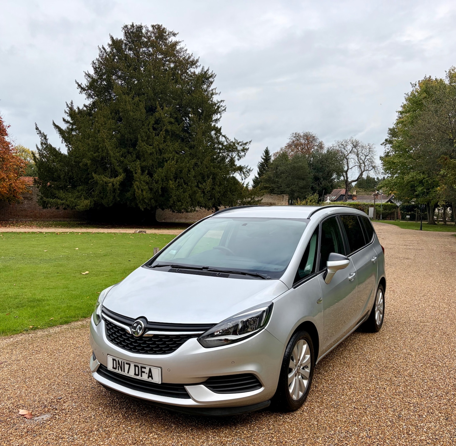 Used Vauxhall Zafira 2017 for sale - 76354879: Photo 8