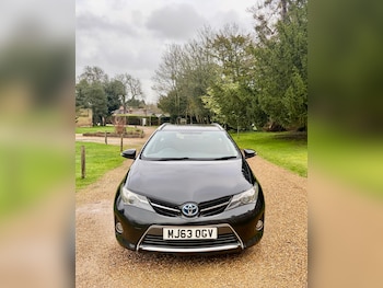 Used Toyota Auris 2014 for sale - 77501876: Photo