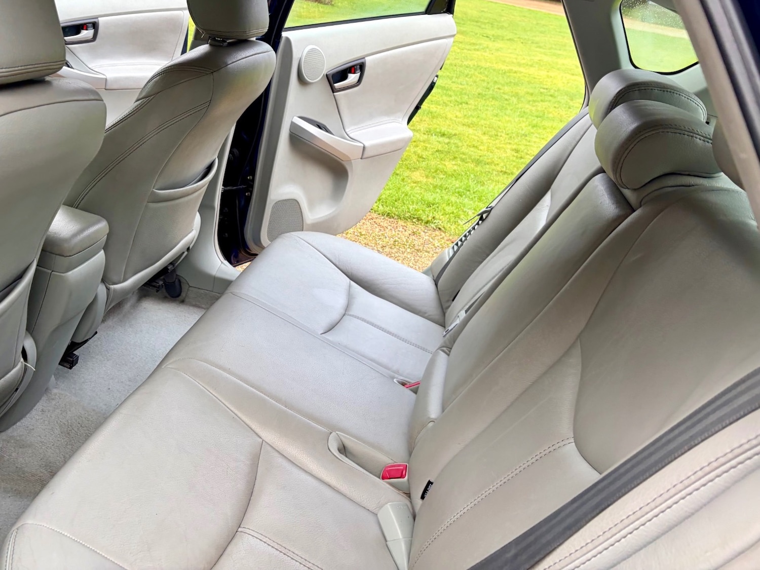 Used Toyota Auris 2014 for sale - 77501876: Photo 4