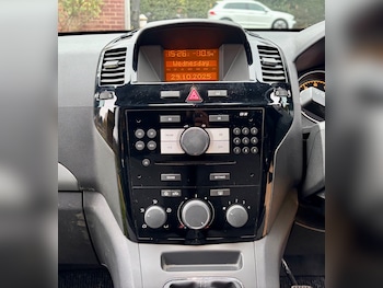 Used Vauxhall Zafira 2013 for sale - 77260958: Photo