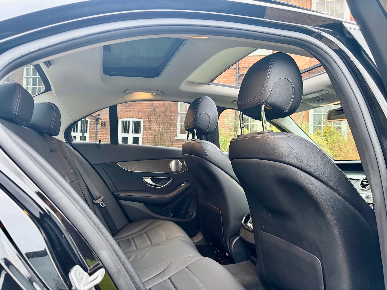 Used Mercedes-Benz C Class 2017 for sale - 77508765: Photo 55