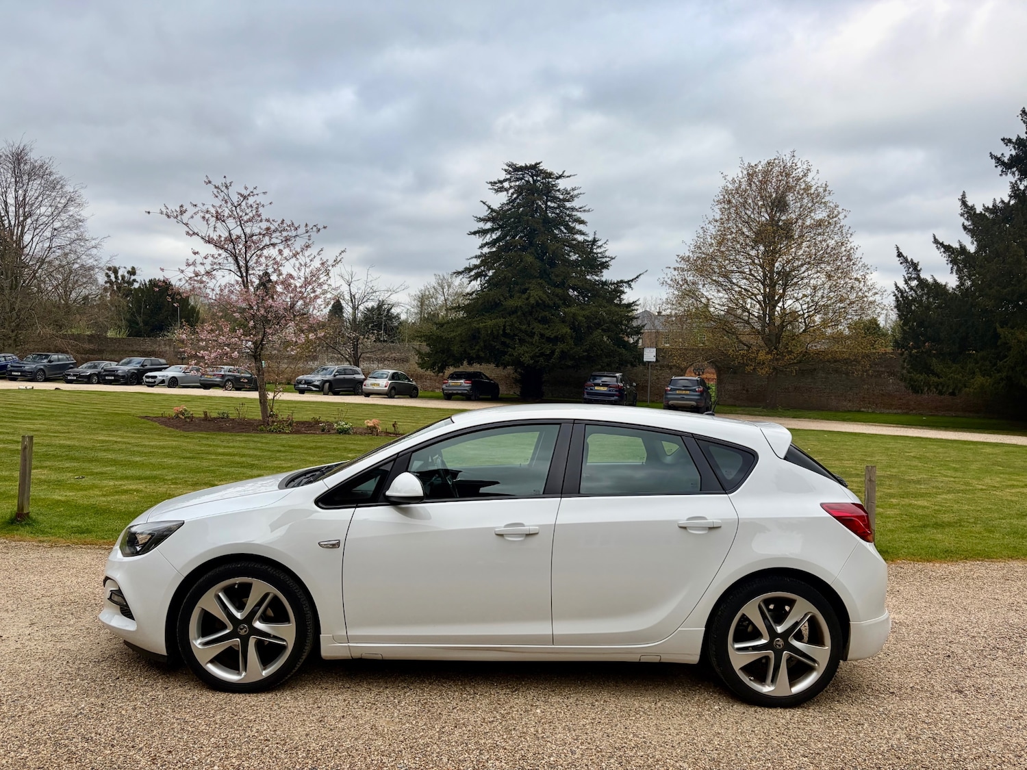 Used Vauxhall Astra 2014 for sale - 78219665: Photo 2