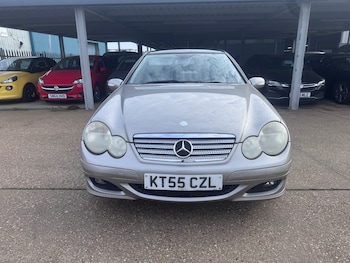 Used Mercedes-Benz C Class 2006 for sale - 77812939: Photo