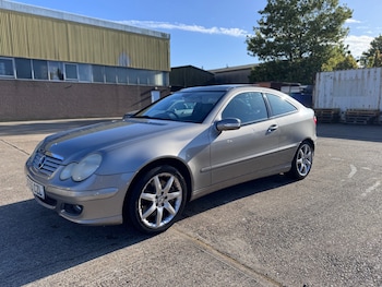 Used Mercedes-Benz C Class 2006 for sale - 78412030: Photo