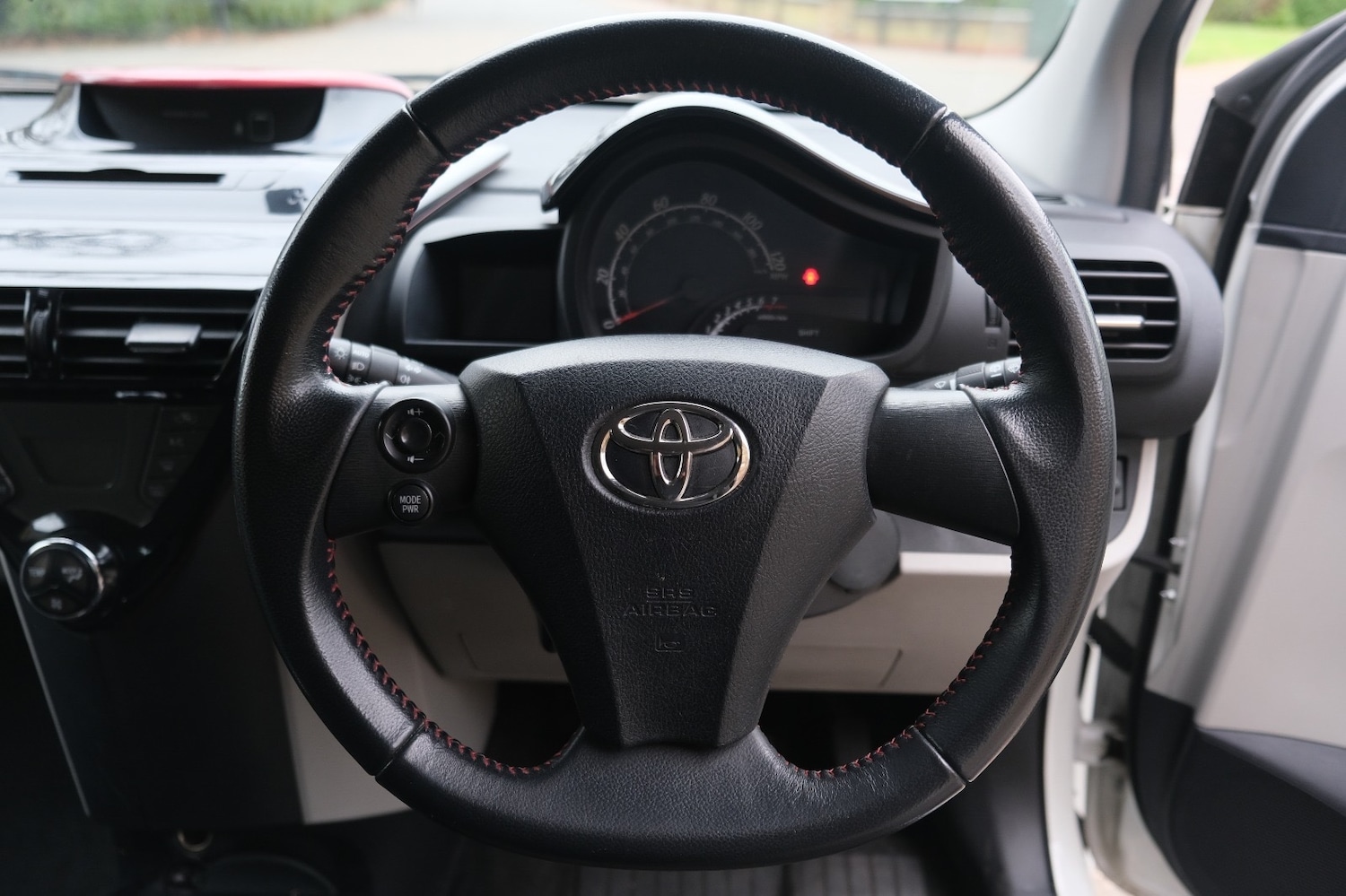 Used Toyota IQ 2012 for sale - 77071199: Photo 13