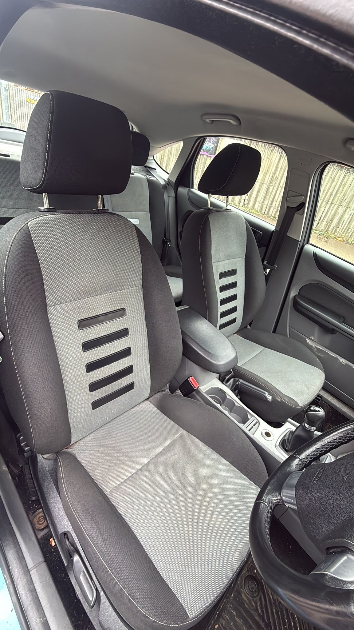 Used Ford Focus 2009 for sale - 77707027: Photo 6