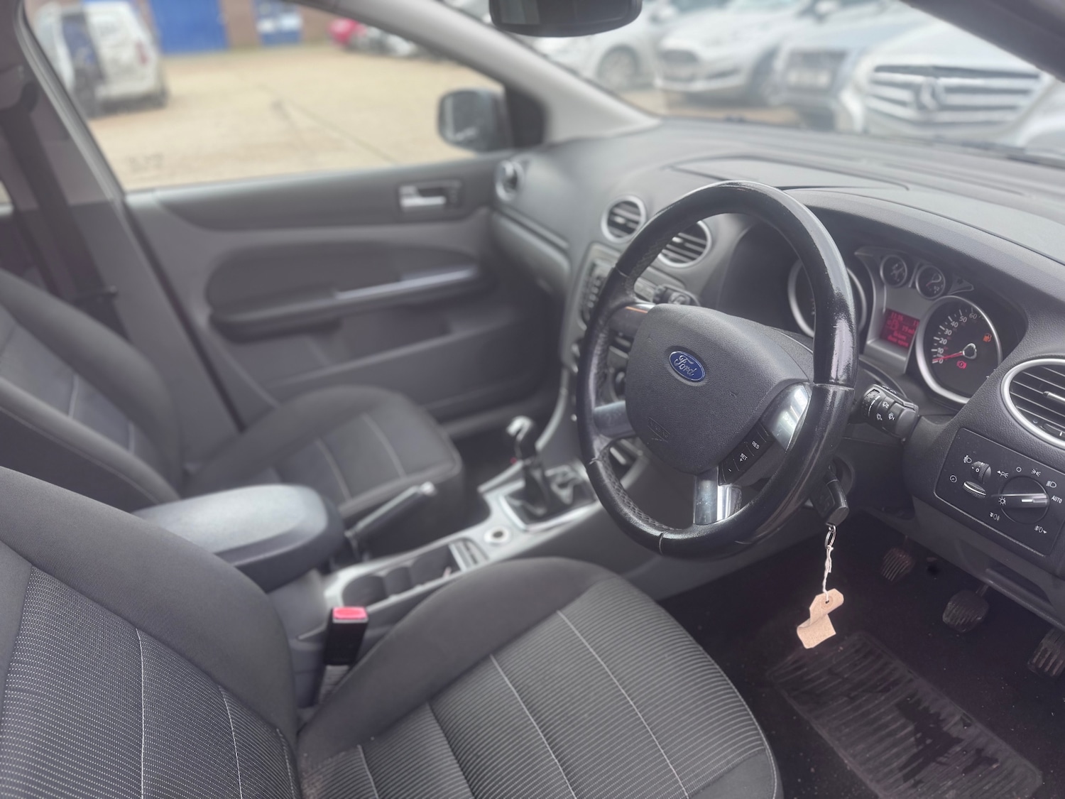 Used Ford Focus 2009 for sale - 77847996: Photo 6