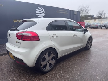 Used Kia Rio 2014 for sale - 77432942: Photo