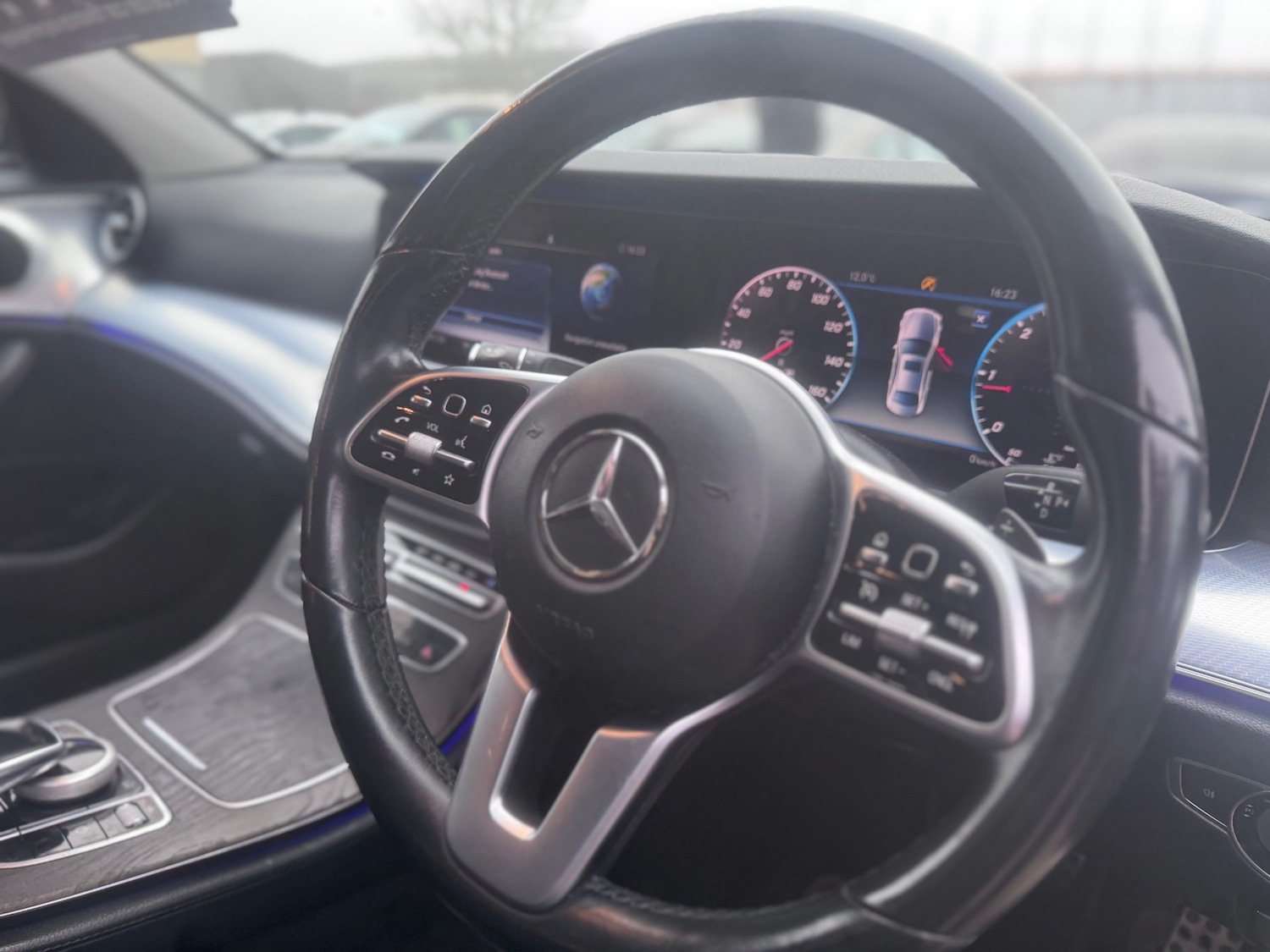 Used Mercedes-Benz E Class 2019 for sale - 77804079: Photo 10