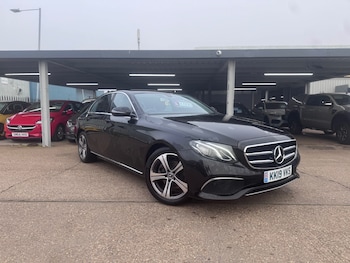 Used Mercedes-Benz E Class 2019 for sale - 77804079: Photo