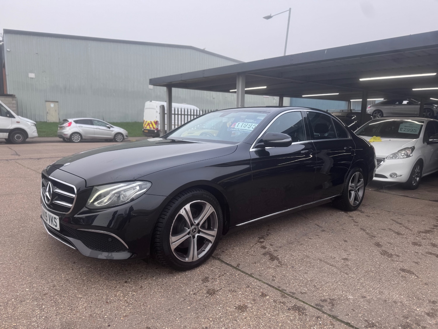 Used Mercedes-Benz E Class 2019 for sale - 77804079: Photo 4
