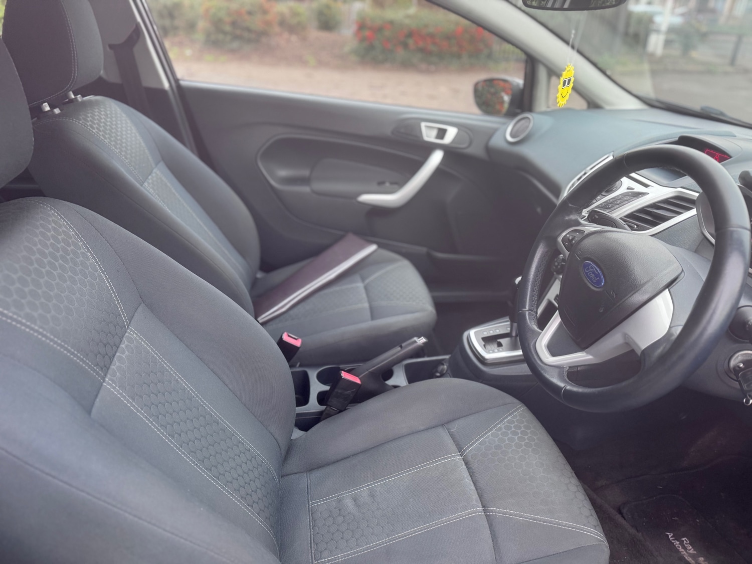 Used Ford Fiesta 2011 for sale - 77323872: Photo 9