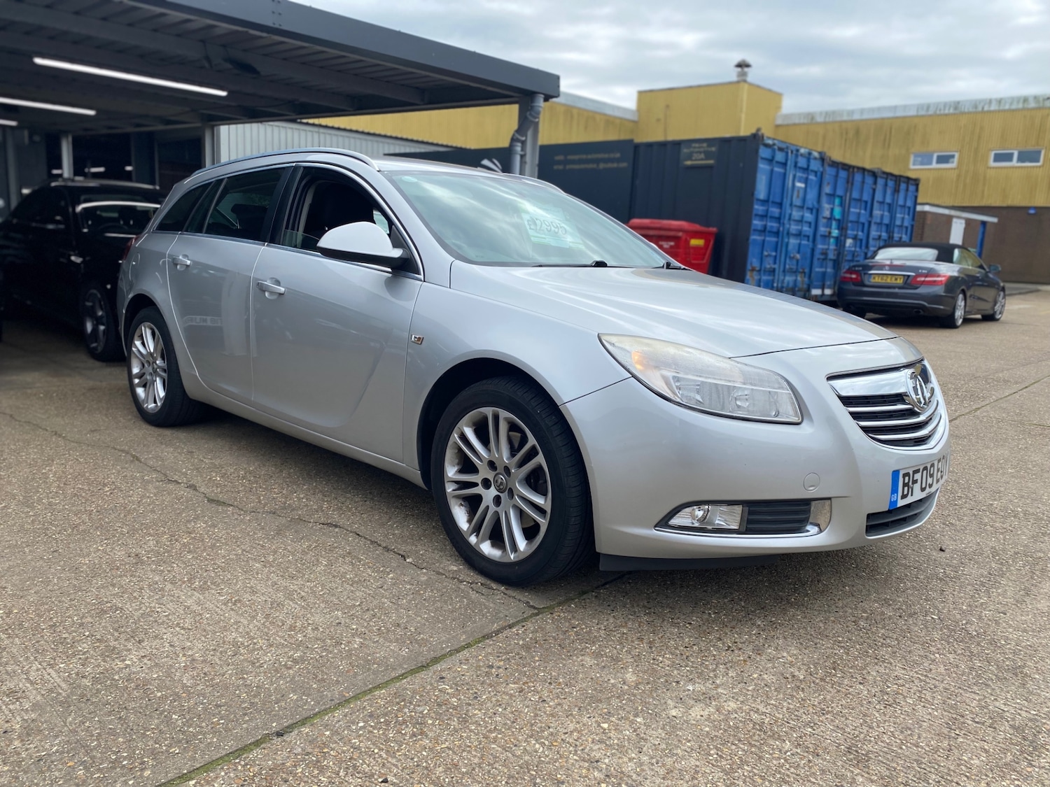 Used Vauxhall Insignia 2009 for sale - 78091786: Photo 2