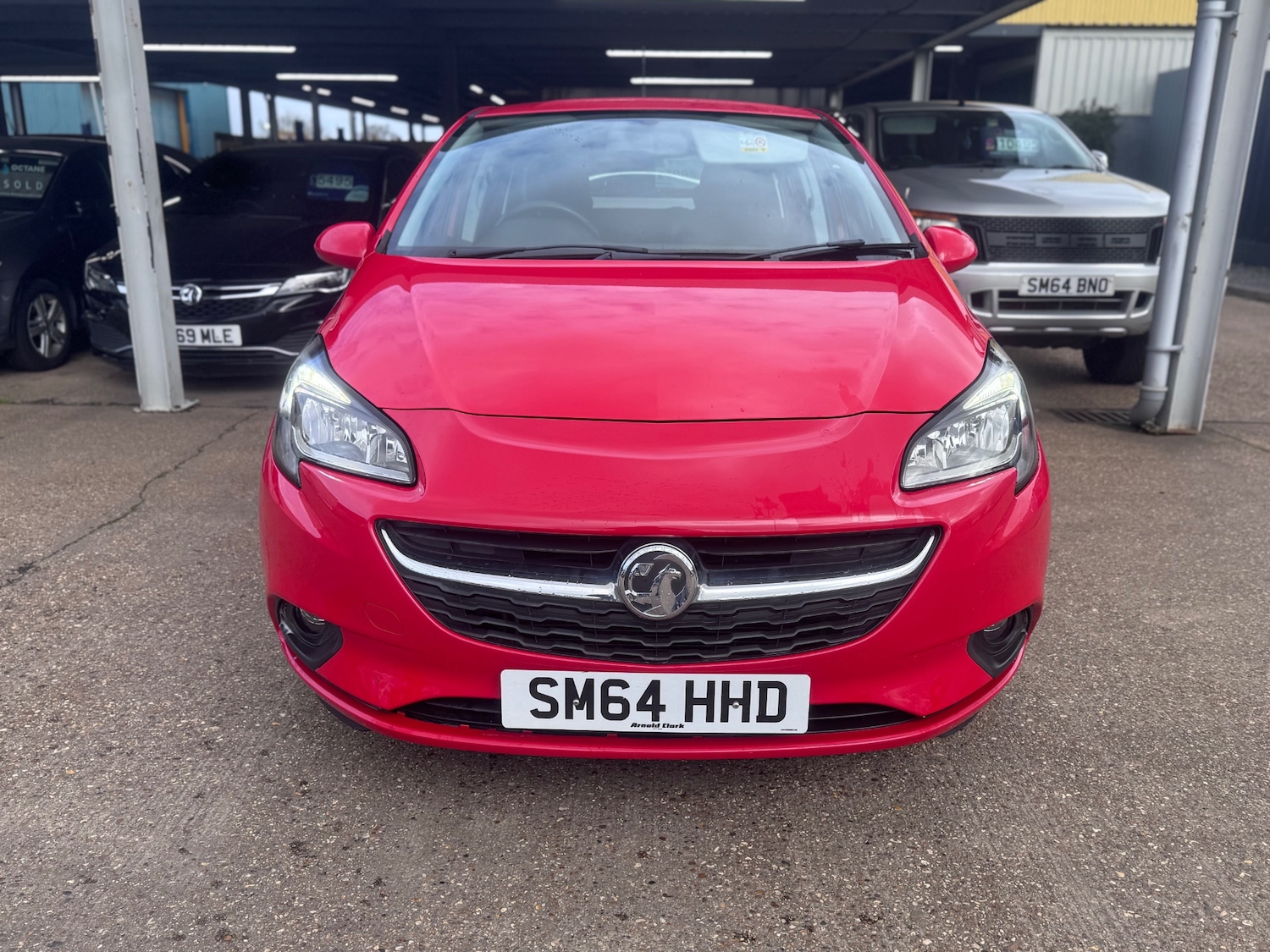 Used Vauxhall Corsa 2015 for sale - 77640232: Photo 2