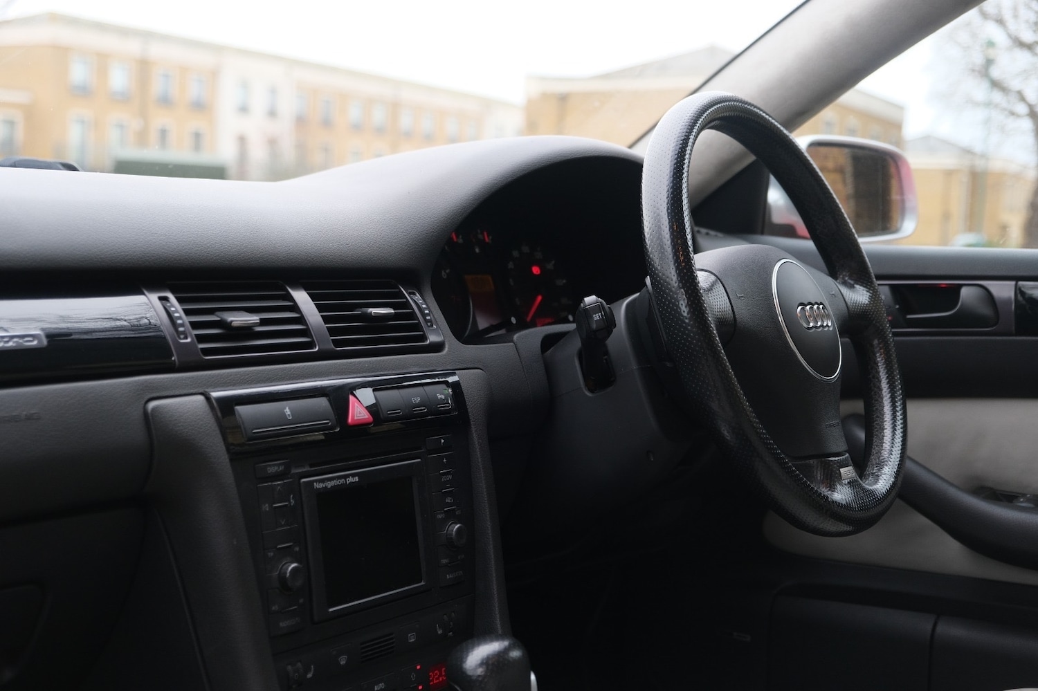 Used Audi RS6 2004 for sale - 77070921: Photo 10