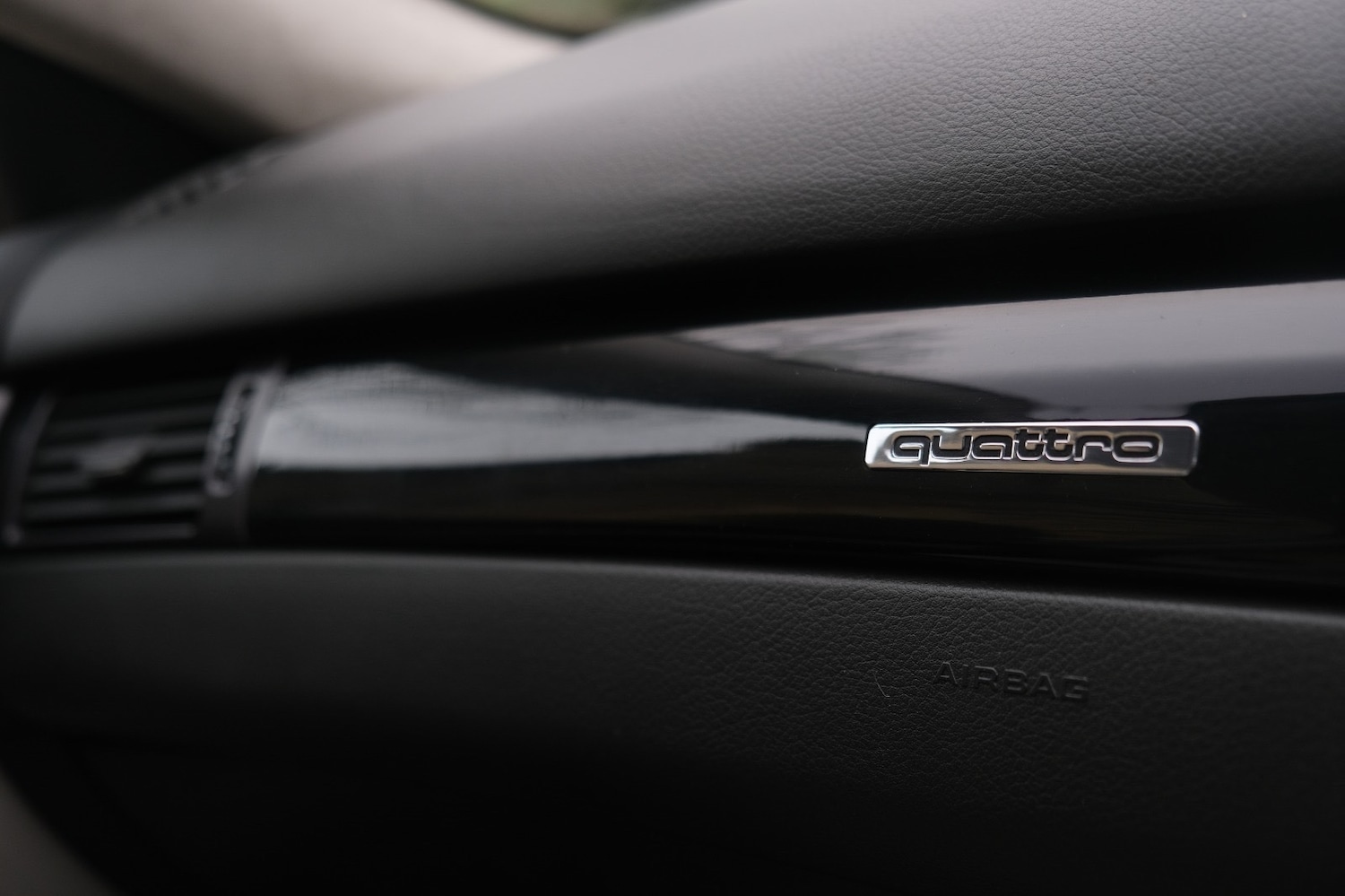 Used Audi RS6 2004 for sale - 77070921: Photo 19