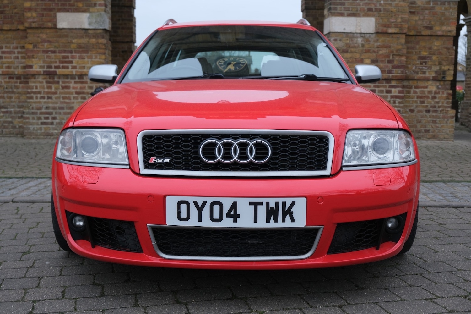 Used Audi RS6 2004 for sale - 77070921: Photo 2
